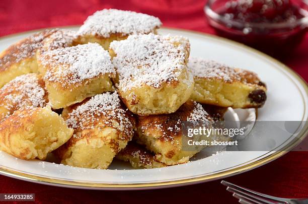 kaiserschmarrn - kaiserschmarrn stock pictures, royalty-free photos & images