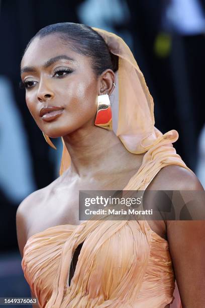 Jordan Riano Jourdan Riane Photos and Premium High Res Pictures - Getty Images