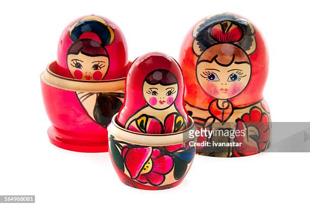 bambole russe di nidificazione - matrioska foto e immagini stock