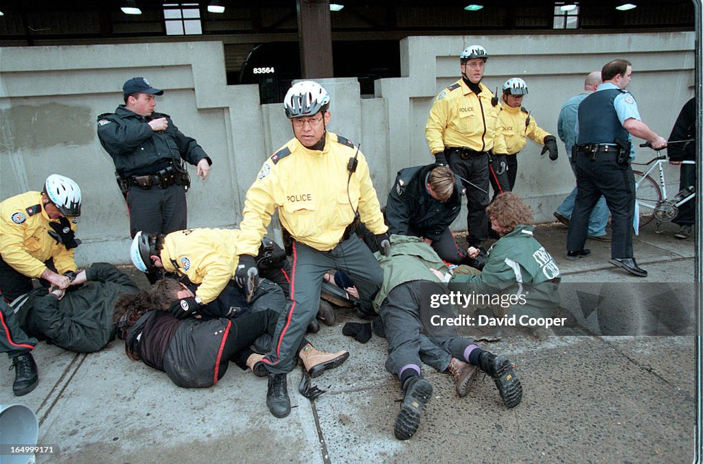 Hundreds Represeted between fifty and 100 protesters assembled outside the US consulate ...