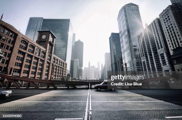 chicago cityscape. - clark street stock pictures, royalty-free photos & images
