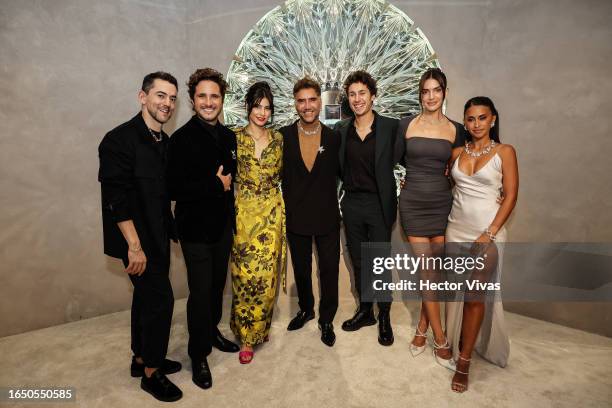 Luis Gerardo Méndez, Diego Boneta, Bárbara López, Alejandro Fernández, Juan Pa Zurita, Valentina Ferrer and Antonella Roccuzzo pose for a photo...