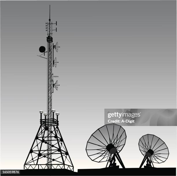 illustrazioni stock, clip art, cartoni animati e icone di tendenza di satellitedishes - torre di trasmissione a microonde