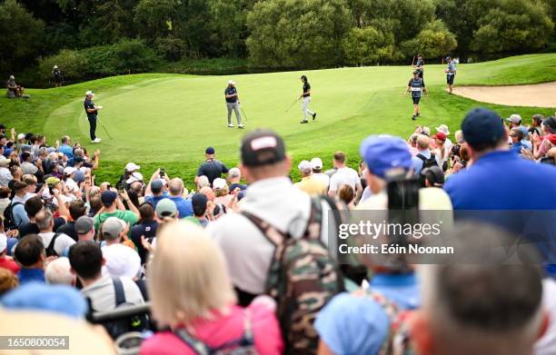 Kildare , Ireland - 7 September 2023; Shane Lowry of Ireland acknowledges the crowd after putting for birdie on the eighth green during day one of...