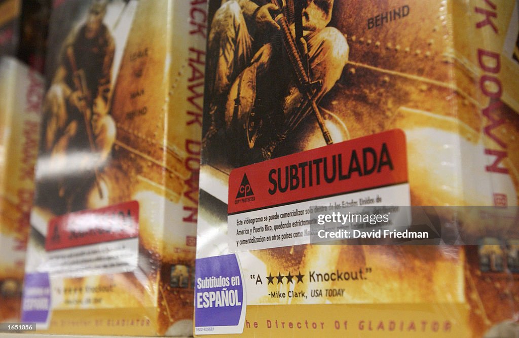 Blockbuster Targets Hispanic Market With Spanish-Language Movies