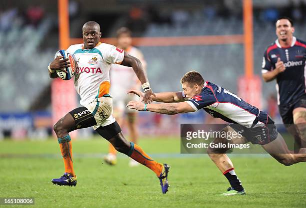 Raymond Rhule of the Cheetahs and James O'Connor of the Rebels during the Super Rugby match between Toyota Cheetahs and Melbourne Rebels at Free...