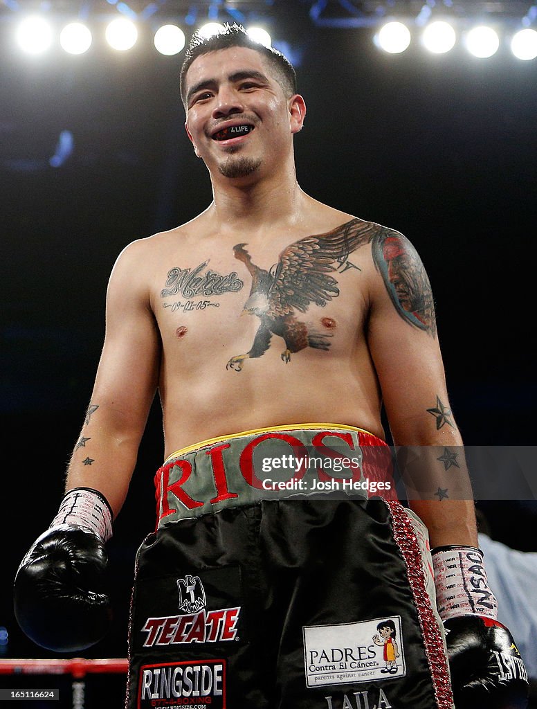 Brandon Rios v Mike Alvarado