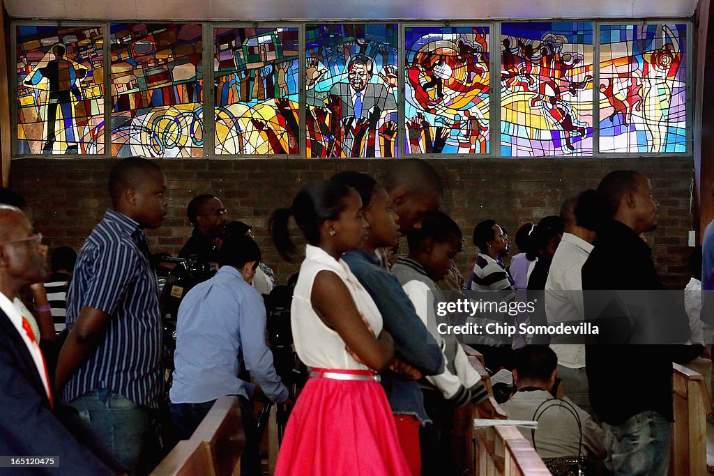 South Africans Pray For Nelson Mandela As His Condition Improves
