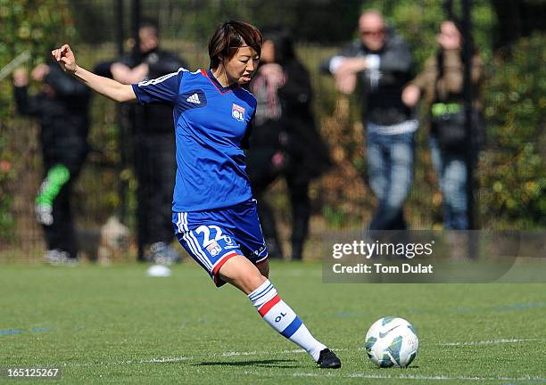 Ami Otaki of Olympic Lyonnais in action prior to the Championnat de France D1 Feminine match between Montpellier HSC and Olympic Lyonnais at Stade de...