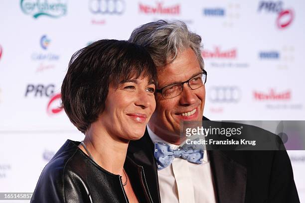 Sandra Maahn Und Ehemann Dr. Christoph Goetz Bei Der Verleihung Des Lea Awards In Der Color Line Arena In Hamburg .