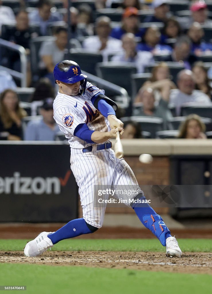 Texas Rangers v New York Mets