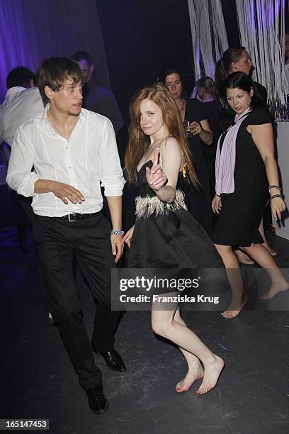 Vinzenz Kiefer Und Josefine Preuss Beim "Studio Hamburg Nachwuchspreis 2010" In Hamburg .