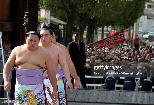 Japanese Ritual Sumo 52 Itate Stock Photos, High-Res Pictures, and Images - Getty Images