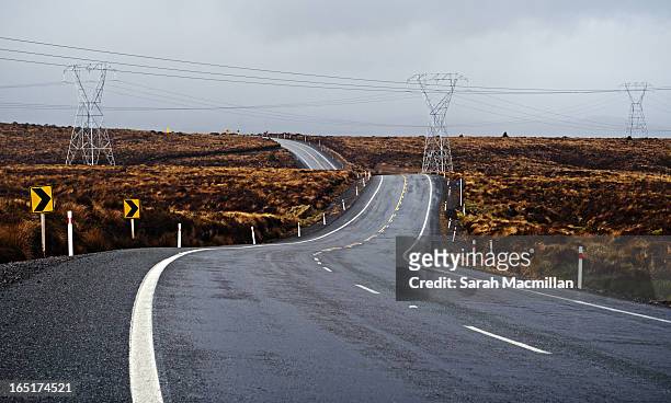 desert  road - desert highway stock pictures, royalty-free photos & images