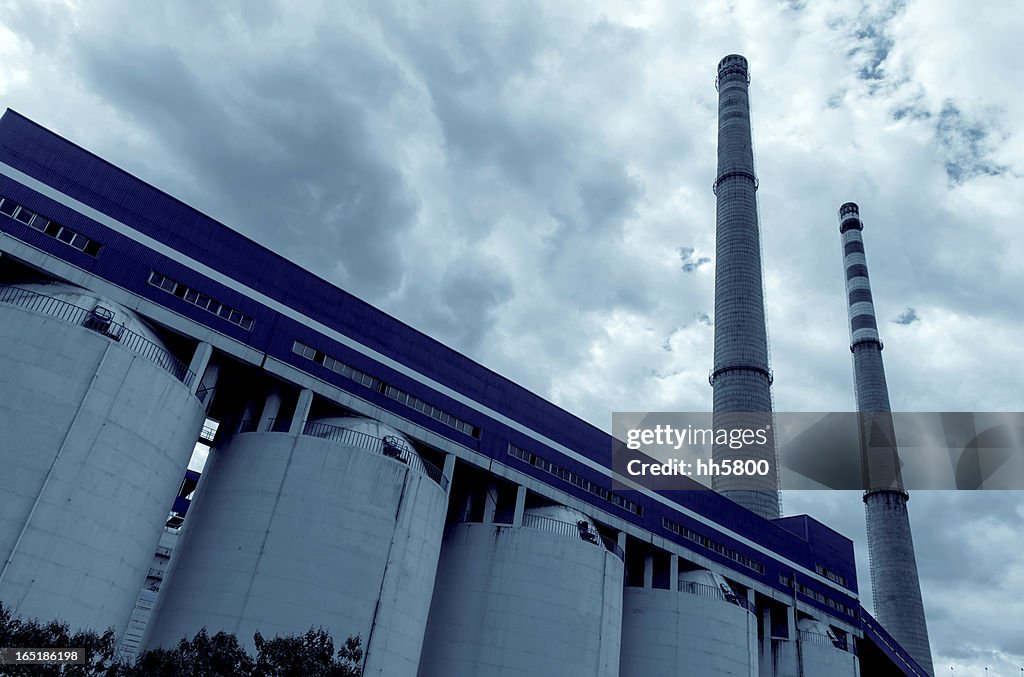 Coal burning energy plant