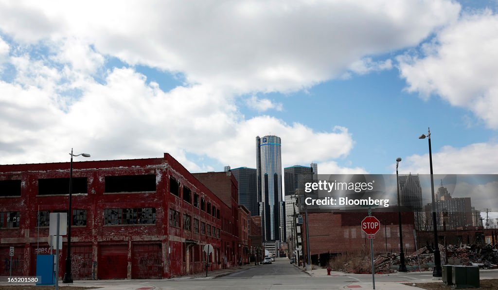 Views Of General Motors Co. Headquarters