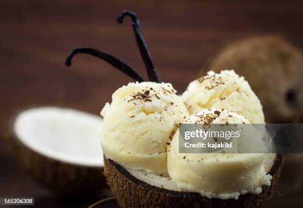 ice cream - vanilla ice cream stock pictures, royalty-free photos & images