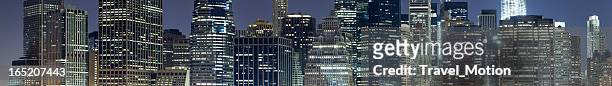 lower manhattan skyline at night panoramic - new york skyline night stock pictures, royalty-free photos & images