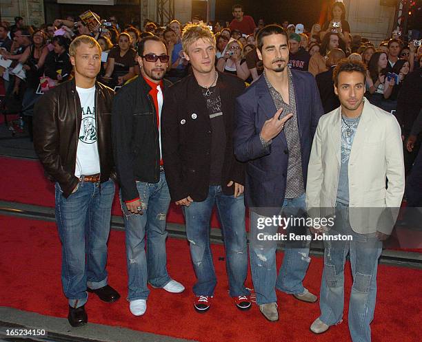 Toronto.06.19.05.RPJ.The Backstreet boys from left Bryan, AJ, Nick , Kevin and Howie arrive at the MMVA on the red carpet