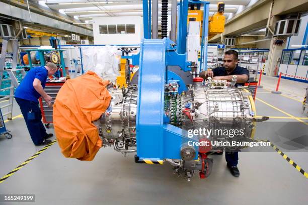 Engine Tp 76 Mtu Aero Engines Gmbh Stock Photos, High-Res Pictures, and Images ...