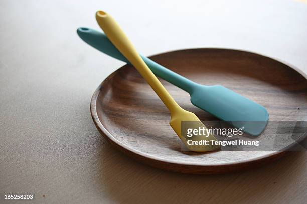 silicone spatula - silikone stock pictures, royalty-free photos & images