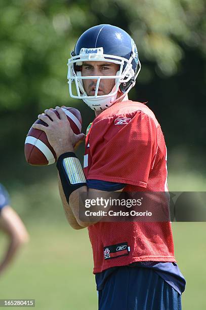 Qb Ricky Ray Photos and Premium High Res Pictures - Getty Images