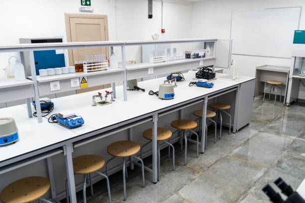 Labortry Images 8,443 Labatory Table Stock Photos, High-Res Pictures, and Images ...