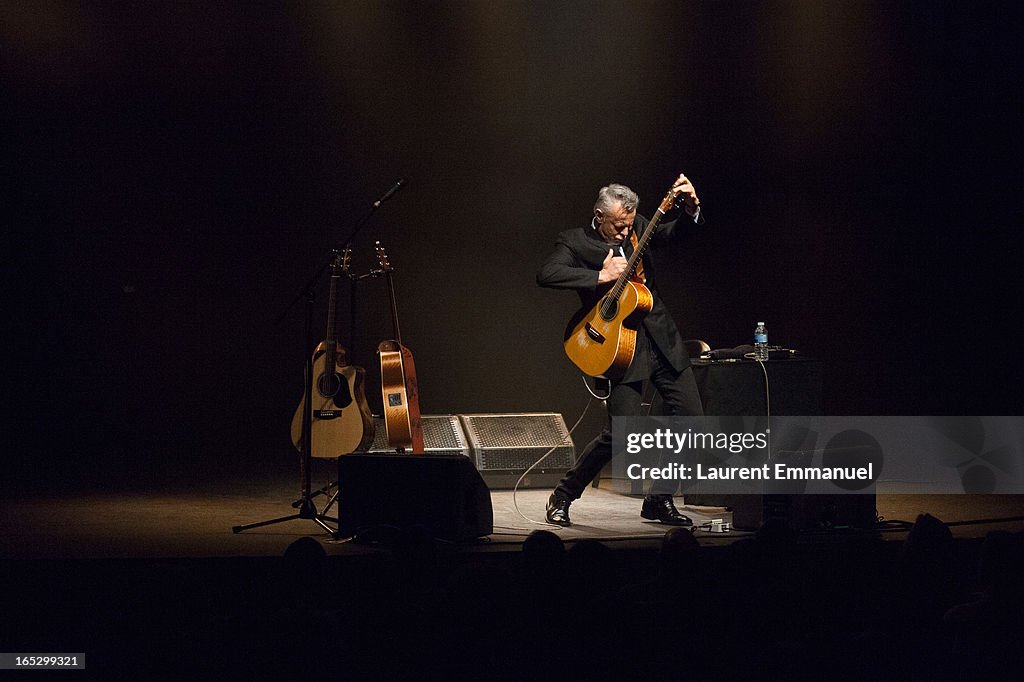 Tommy Emmanuel In Concert At La Cigale In Paris