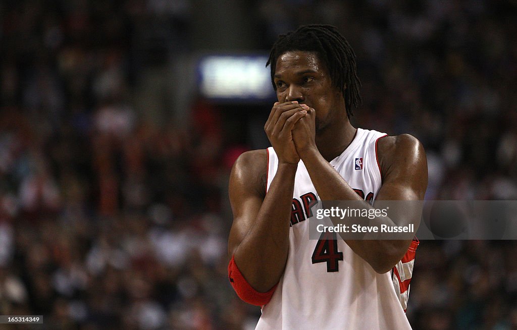 March 6, 2009 Chris Bosh tries to warm up his hands as the Raptors started the game cold as the Toro