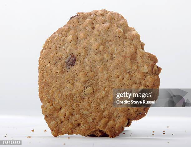 Oatmeal Raisin cookie in Toronto, April 3, 2007.