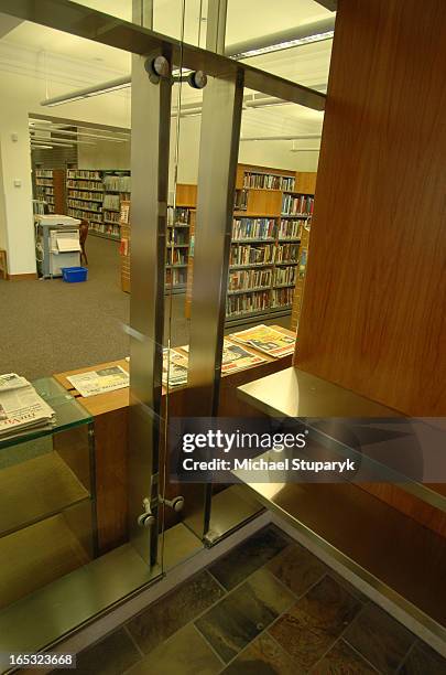 Runnymade Library 121 Runnymede Toronto Stock Photos, High-Res Pictures, and Images ...