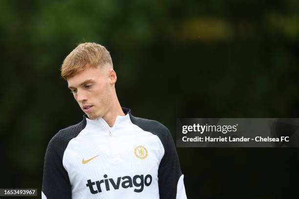 Cole Palmer of Chelsea looks on during a Chelsea FC Training Session at Chelsea Training Ground on September 01, 2023 in Cobham, England.