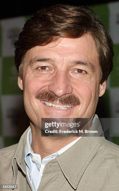 Television host Peter Gross attends the 12th Annual Environmental Media Awards at the Ebell of Los Angeles on November 20, 2002 in Los Angeles. The...