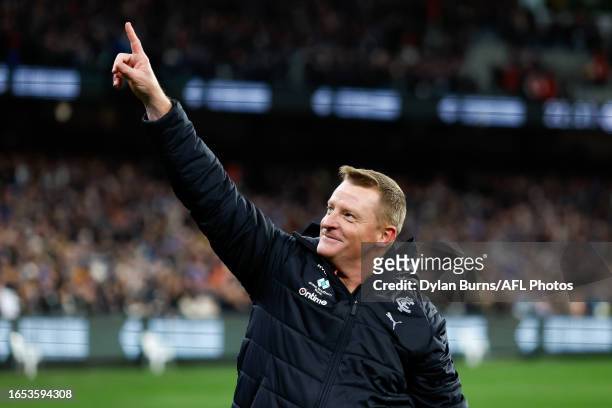 Michael Voss, Senior Coach of the Blues celebrates during the 2023 AFL First Elimination Final match between the Carlton Blues and the Sydney Swans...