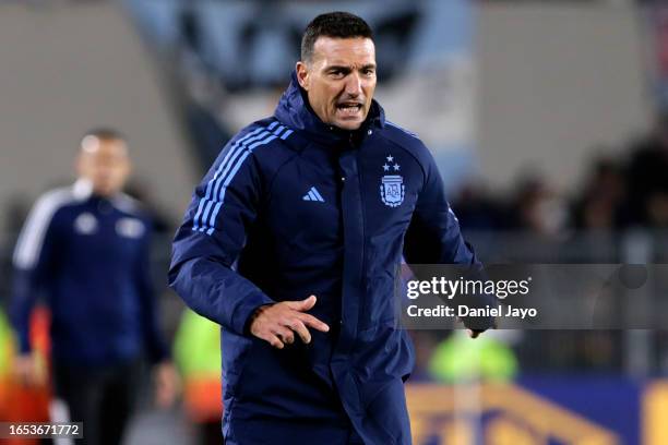 Lionel Scaloni, coach of Argentina, reacts during the FIFA World Cup 2026 Qualifier match between Argentina and Ecuador at Estadio Mas Monumental...