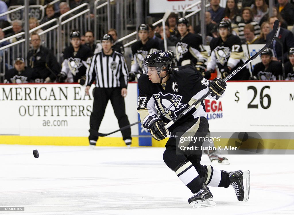 Montreal Canadiens v Pittsburgh Penguins