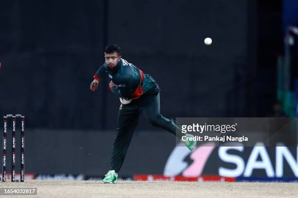 Shakib Al Hasan of Bangladesh bowls during the Asia Cup match between Sri Lanka and Bangladesh at R. Premadasa Stadium on September 9, 2023 in...