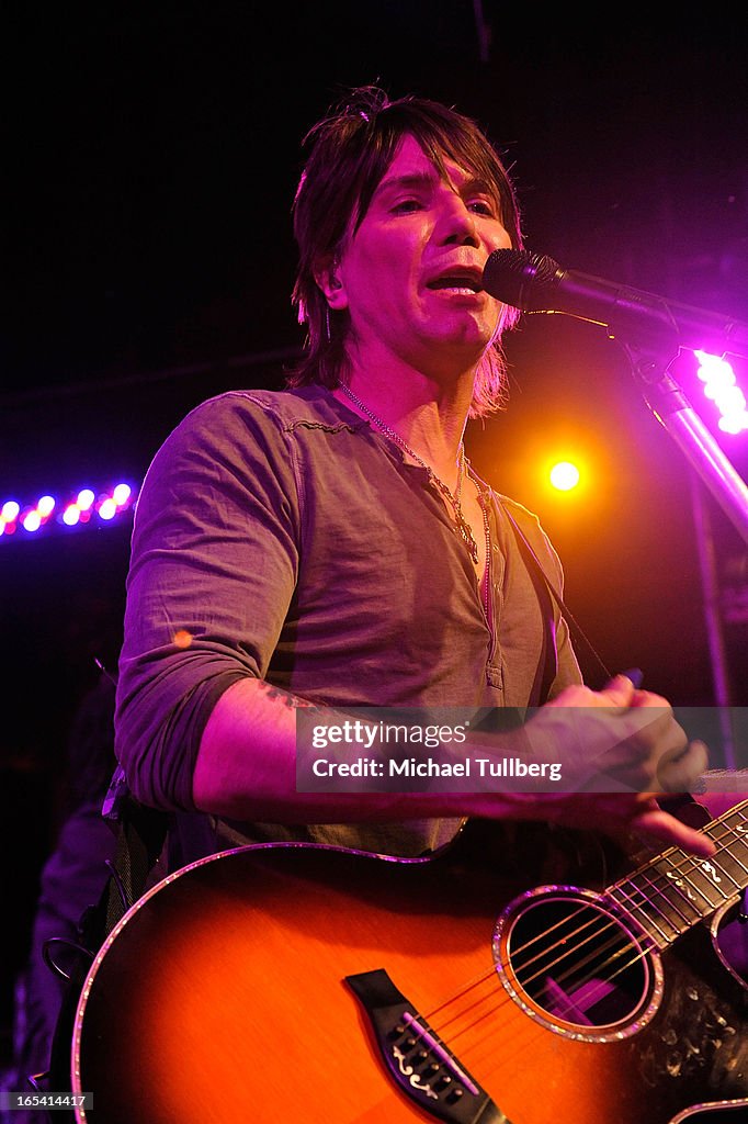 104.3 MY FM And The Warner Sound Presents The Goo Goo Dolls At The Troubadour