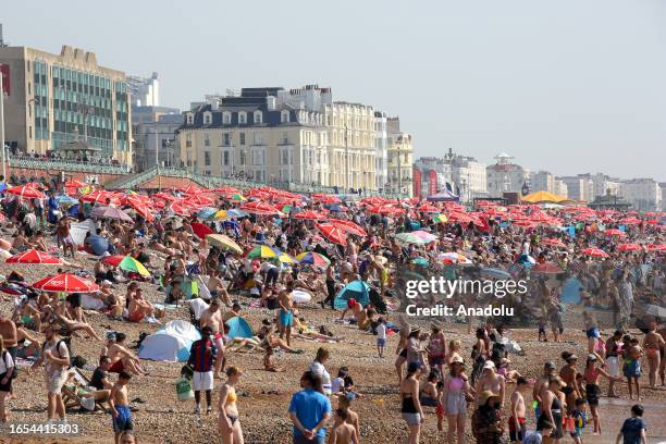 Sunbather enjoy late summer heatwave as temperatures are expected to reach 32 degrees Celsius in many parts of the UK, making it the hottest day of...