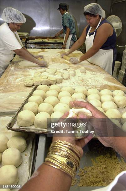 Roll Roti Bakery Roti Roll Photos and Premium High Res Pictures - Getty Images
