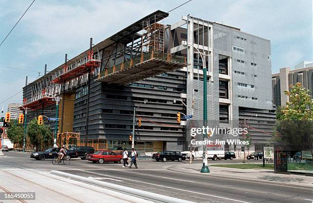 Uoft Grad 17 University Of Toronto Graduate House Stock Photos, High-Res Pictures ...