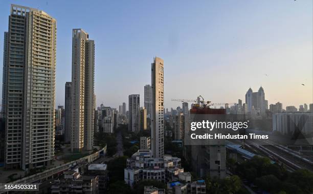 Saath Rasta 90 Sath Stock Photos, High-Res Pictures, and Images - Getty Images