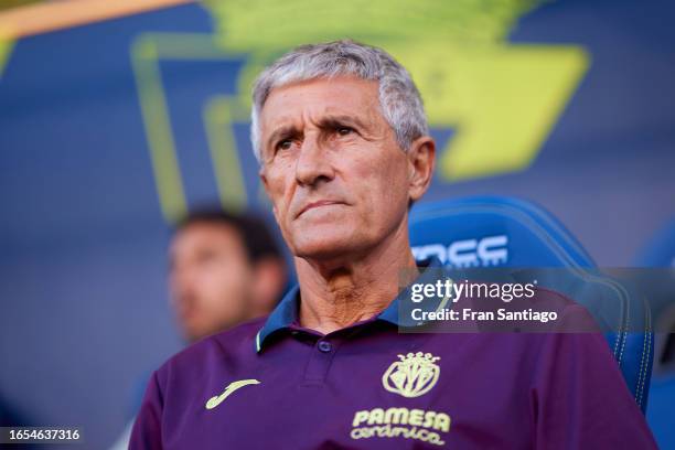 Quique Setién, manager of Villarreal CF looks on prior to the LaLiga EA Sports match between Cadiz CF and Villarreal CF at Estadio Nuevo Mirandilla...