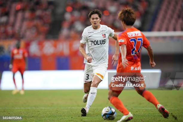 Atsuki ITO of Urawa Reds in action during the J.LEAGUE Meiji Yasuda J1 26th Sec. Match between Albirex Niigata and Urawa Red Diamonds at DENKA BIG...