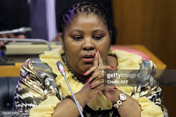 Mapisa 133 Nosiviwe Mapisa Nqakula Stock Photos, High-Res Pictures, and Images ...