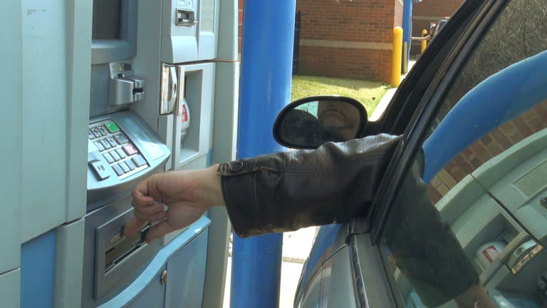 Withdrawal Machine 774 Atm Machine Card Stock Videos, Footage, & 4K Video Clips - Getty Images