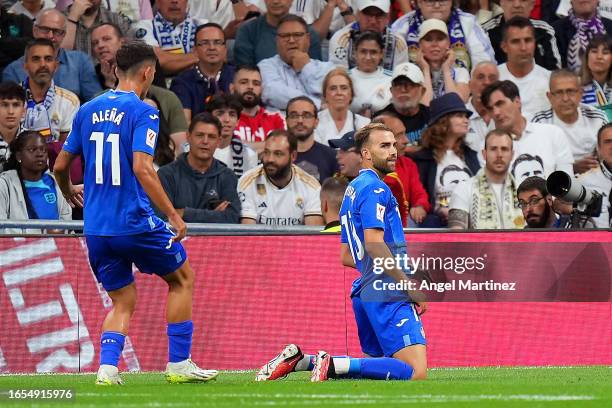 Borja Mayoral of Getafe CF celebrates after scoring the team's first goal during the LaLiga EA Sports match between Real Madrid CF and Getafe CF at...