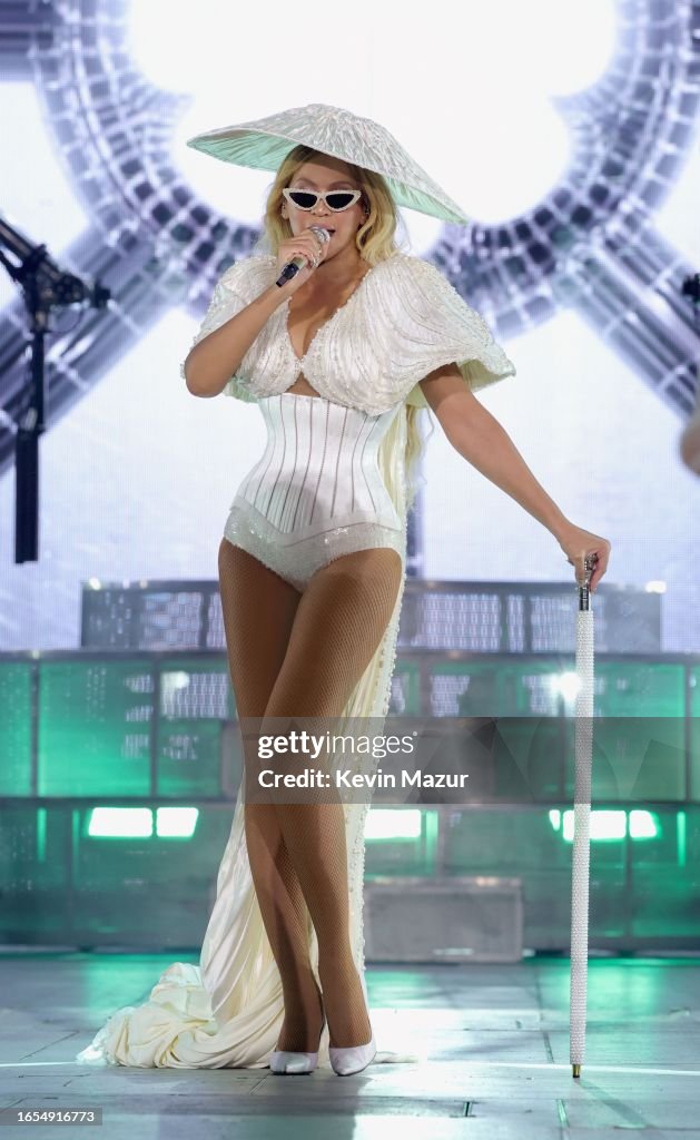 Beyoncé RENAISSANCE WORLD TOUR - Los Angeles