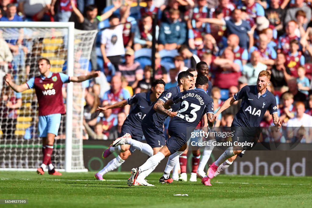 Burnley FC v Tottenham Hotspur - Premier League