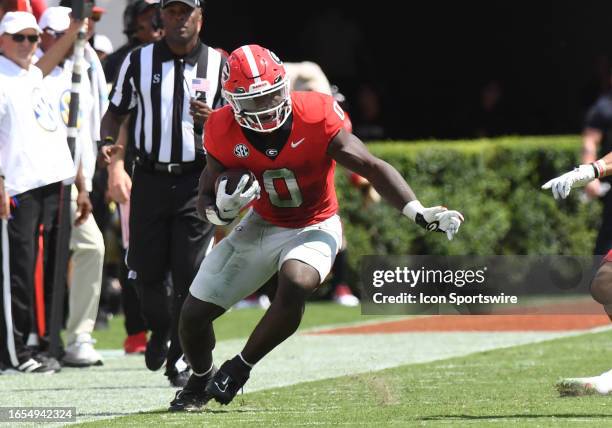 Running Back Roderick Robinson 123 Roderick Robinson Stock Photos, High-Res Pictures, and Images ...